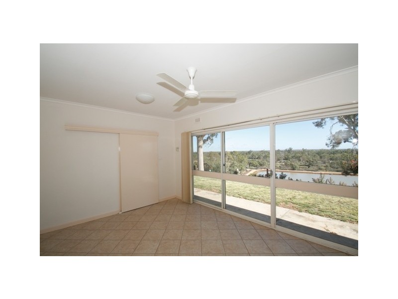 14 Hilltop Drive, Loxton SA 5333