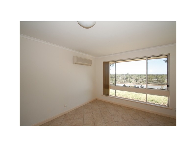 14 Hilltop Drive, Loxton SA 5333