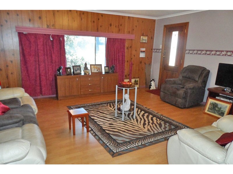 12 Hopkins Street, Renmark SA 5341