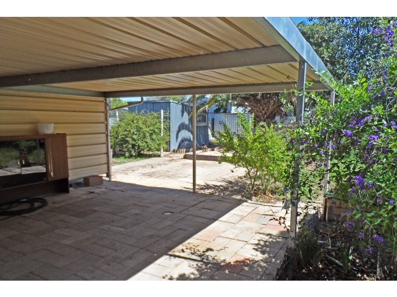 12 Hopkins Street, Renmark SA 5341