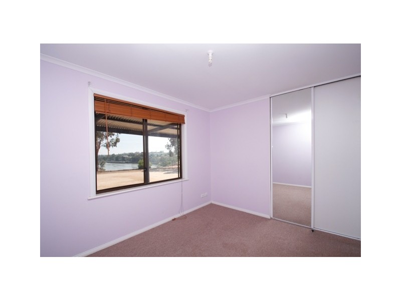 390 Nitschke Rd, Loxton SA 5333