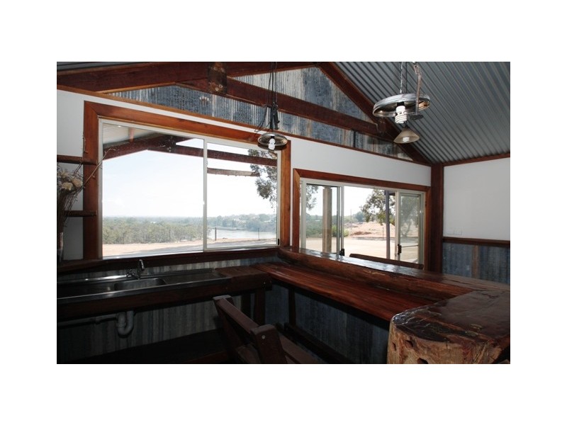 390 Nitschke Rd, Loxton SA 5333