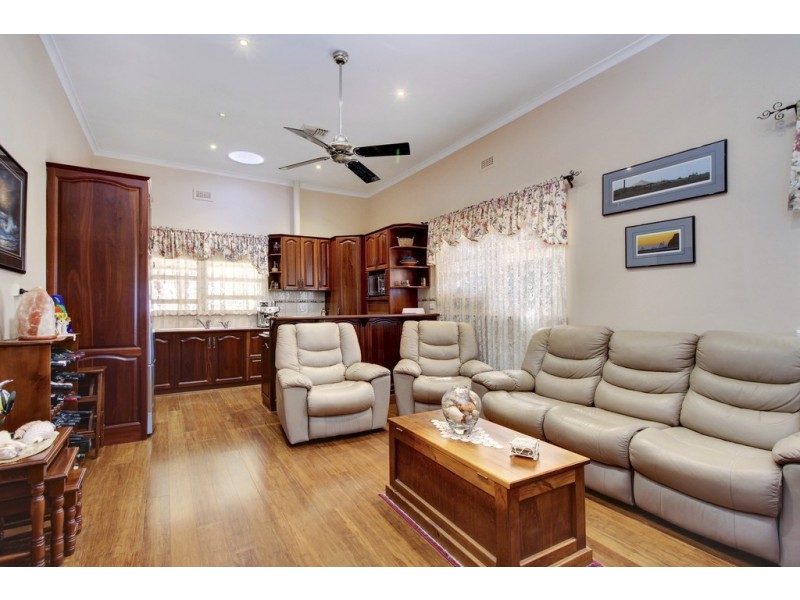 40 and 42 Wodonga Avenue, Loxton SA 5333