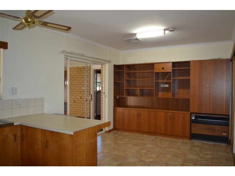 14 First Street, Loxton SA 5333