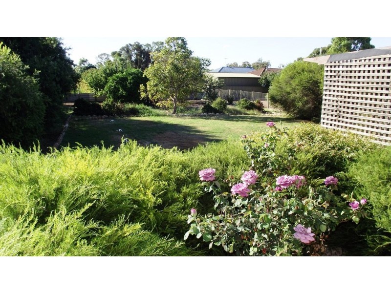 21 Downer Avenue, Lyrup SA 5343