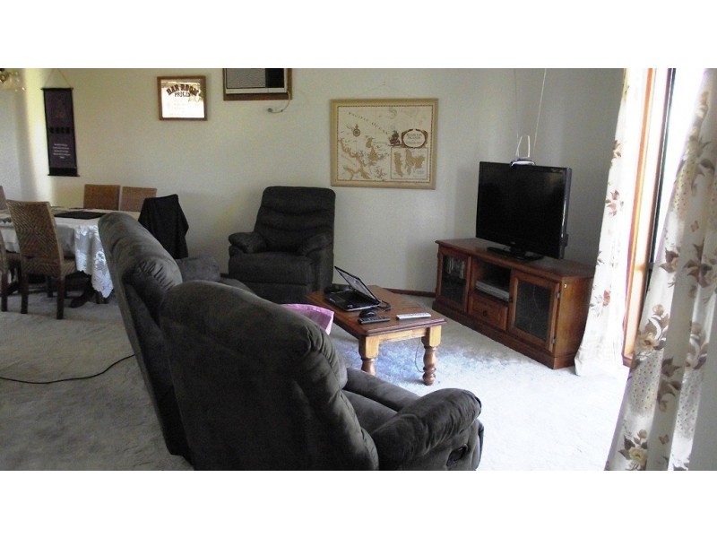 21 Downer Avenue, Lyrup SA 5343