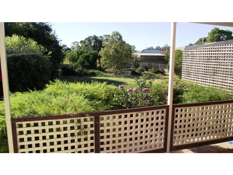 21 Downer Avenue, Lyrup SA 5343