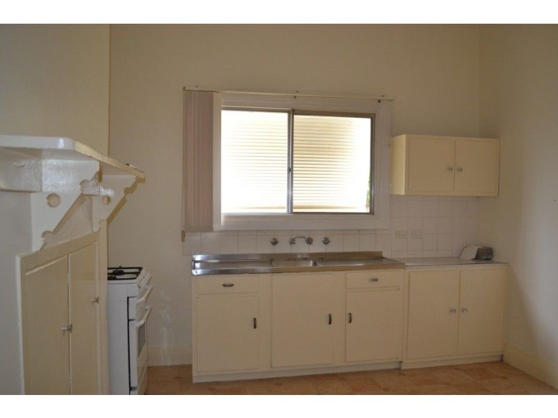 9 Laffer Street, Barmera SA 5345