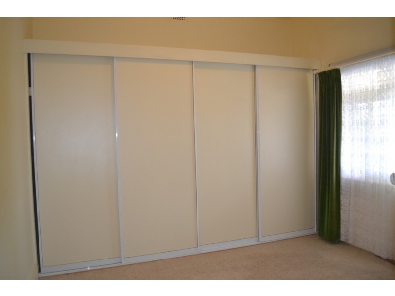 9 Laffer Street, Barmera SA 5345