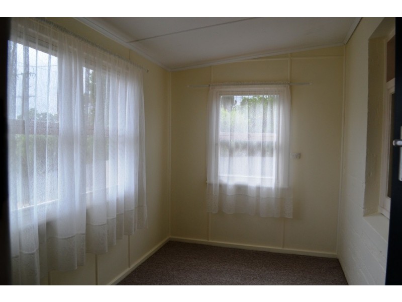 9 Laffer Street, Barmera SA 5345