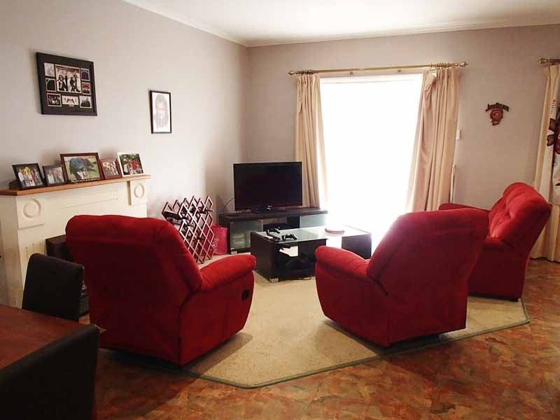 25 Sixteenth Street, Renmark SA 5341