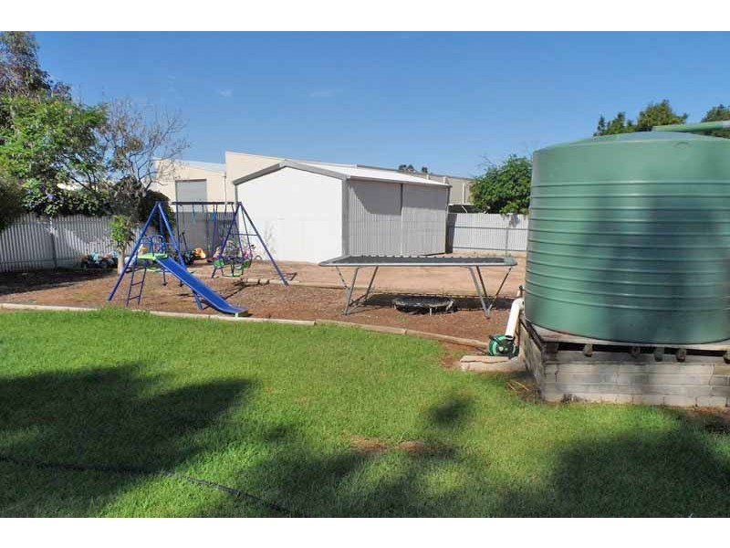 11 Acacia Crescent, Renmark SA 5341