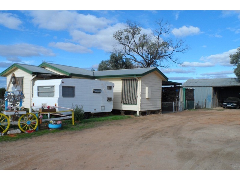 216 Ral Ral Avenue, Renmark SA 5341