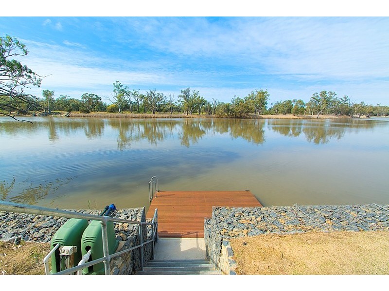 60 Morphetts Flat Road, Morgan SA 5320