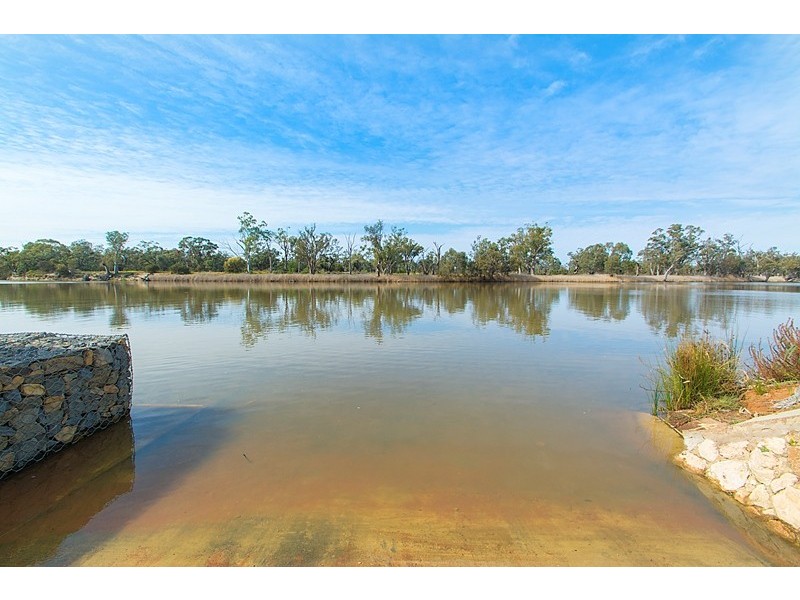 60 Morphetts Flat Road, Morgan SA 5320