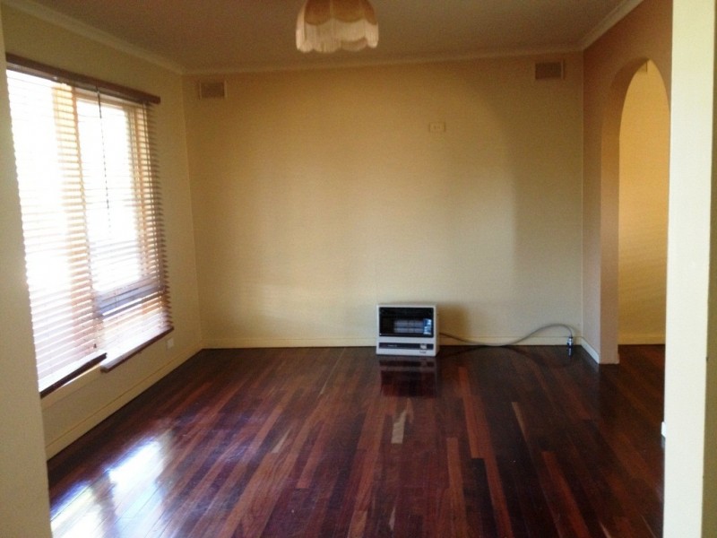 37 Hawdon Street, Barmera SA 5345