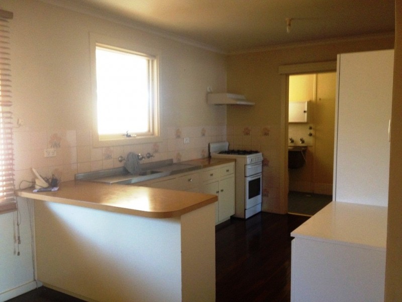 37 Hawdon Street, Barmera SA 5345
