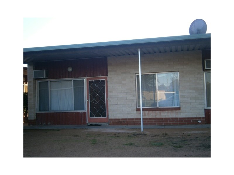 unit 5, 200 Seventeenth Street, Renmark SA 5341