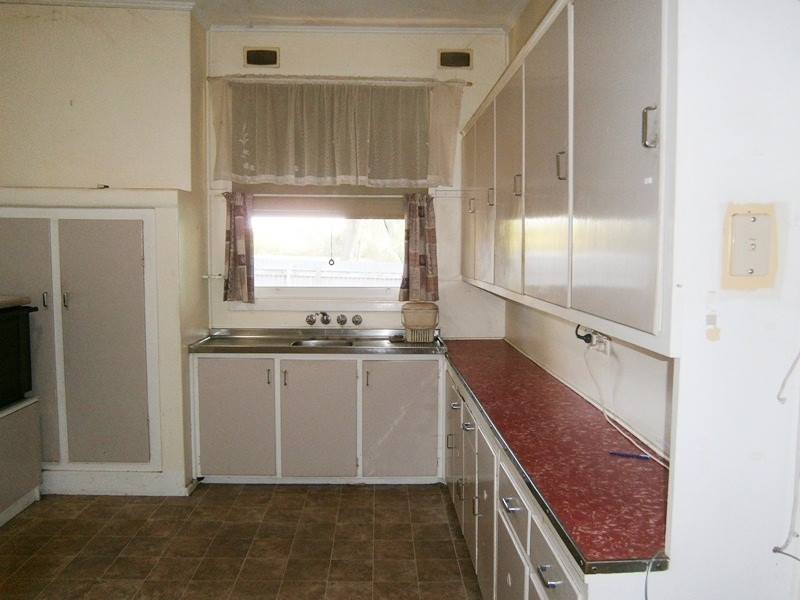 5 Heming Street, Waikerie SA 5330