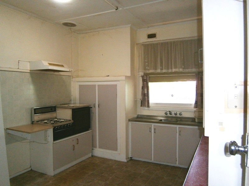 5 Heming Street, Waikerie SA 5330