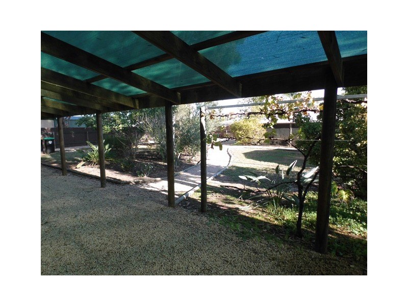 13 Railway Terrace, Renmark SA 5341