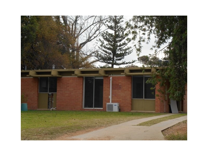 14 Shiell Road, Berri SA 5343