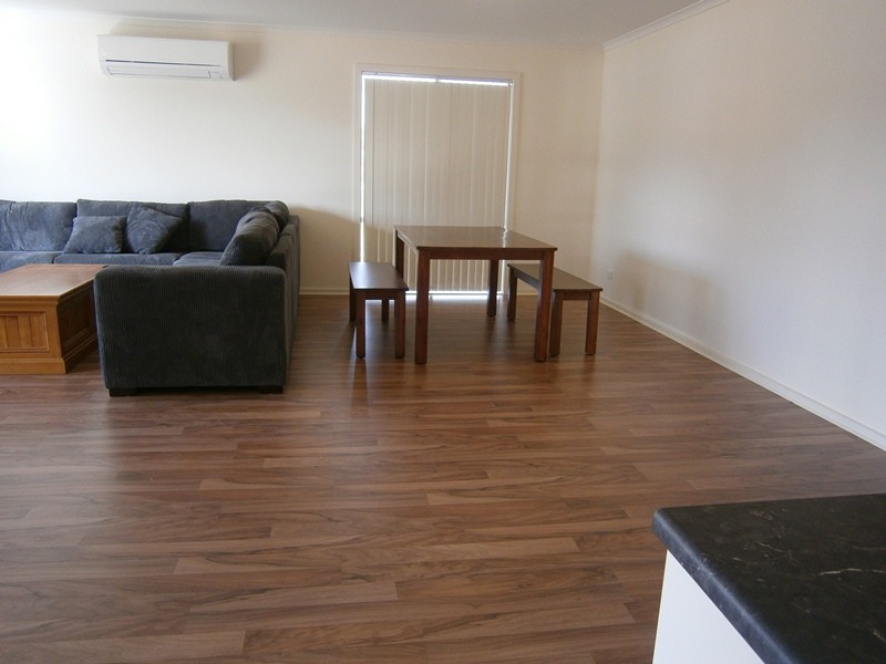 42 Acland Street, Blanchetown SA 5357