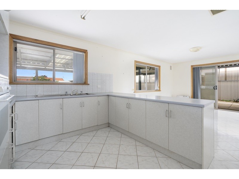 6 McCutcheon Street, Waikerie SA 5330