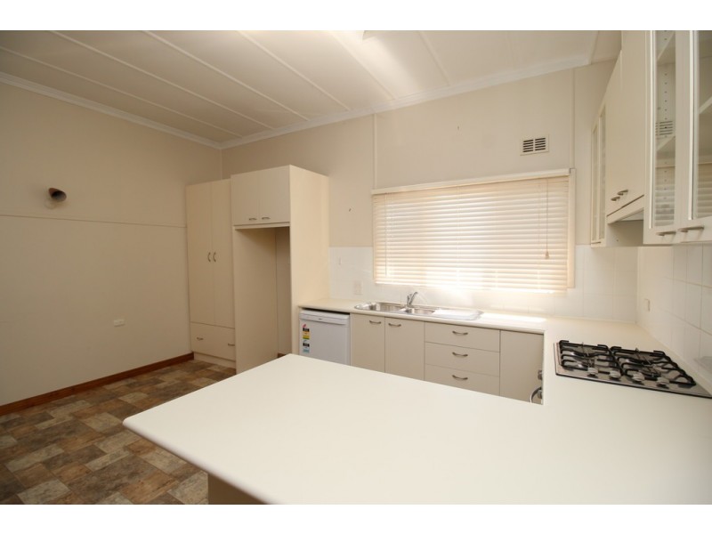 16 Wishart Street, Berri SA 5343