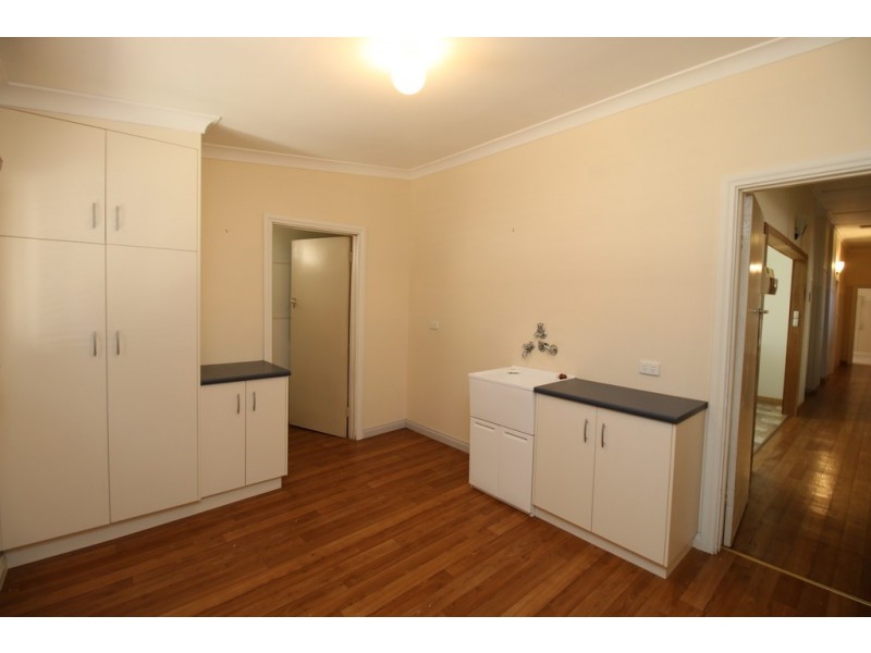 16 Wishart Street, Berri SA 5343