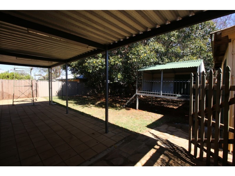 16 Wishart Street, Berri SA 5343