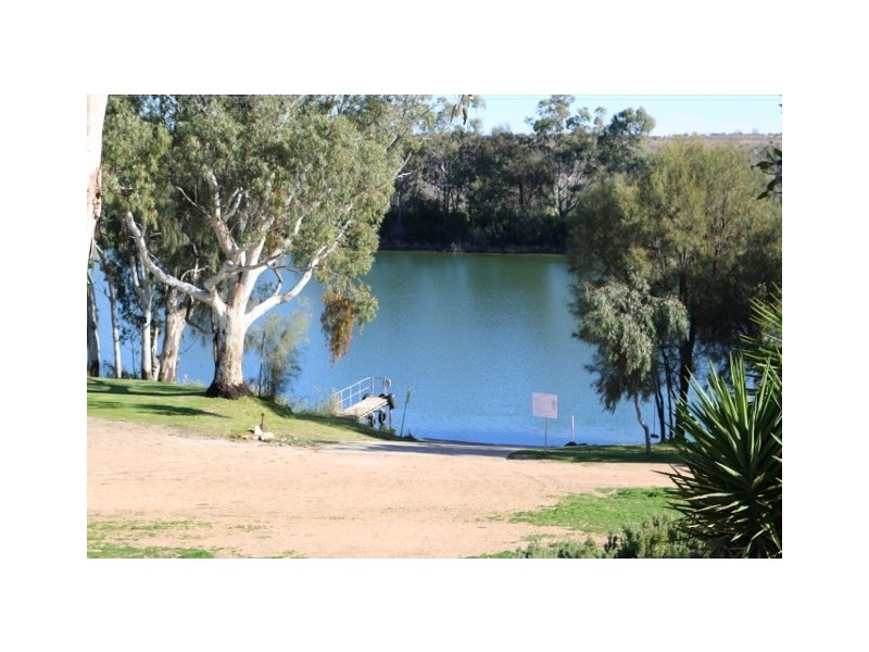 Lot 22 Ridgeway Private Estate, Morgan SA 5320