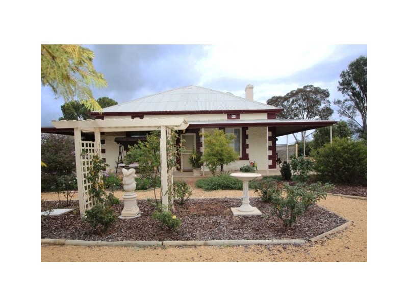 002 Fisher Road, Loxton SA 5333