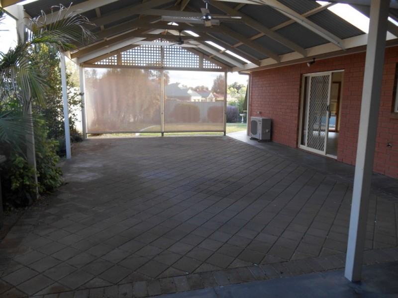 6 Fisher Drive, Berri SA 5343