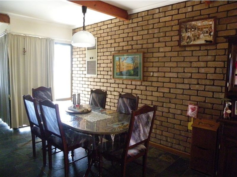 13 Thiele Avenue, Loxton SA 5333