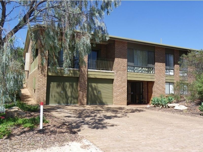 13 Thiele Avenue, Loxton SA 5333