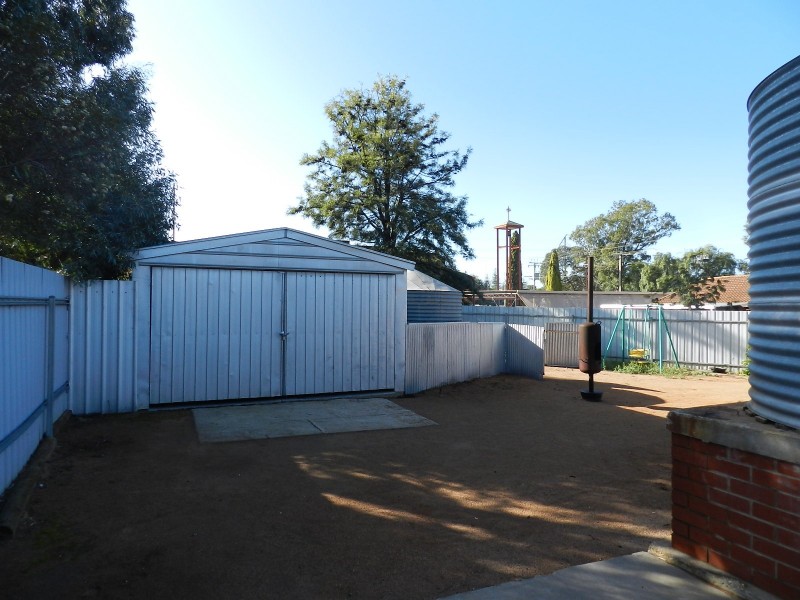 2 Gillespie Street, Berri SA 5343