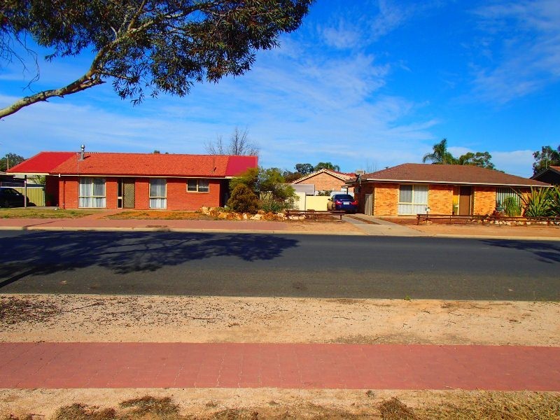 70 Pyap Street, Renmark SA 5341