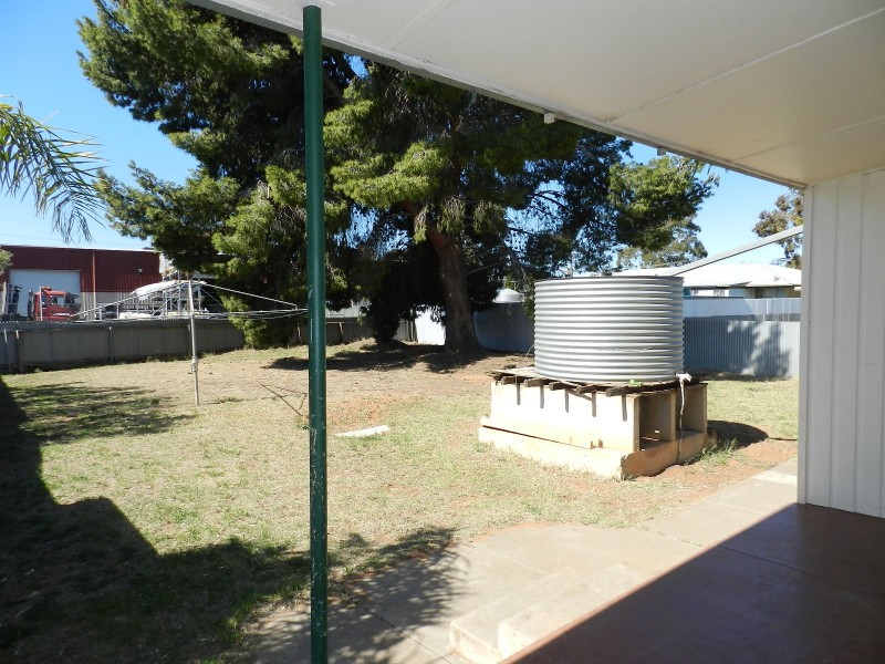 1 Paddick Street, Berri SA 5343