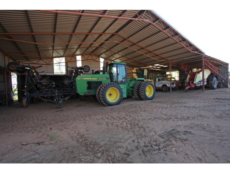 - Rural Land In Hundreds of Allen and Mindarie, Wanbi SA 5310