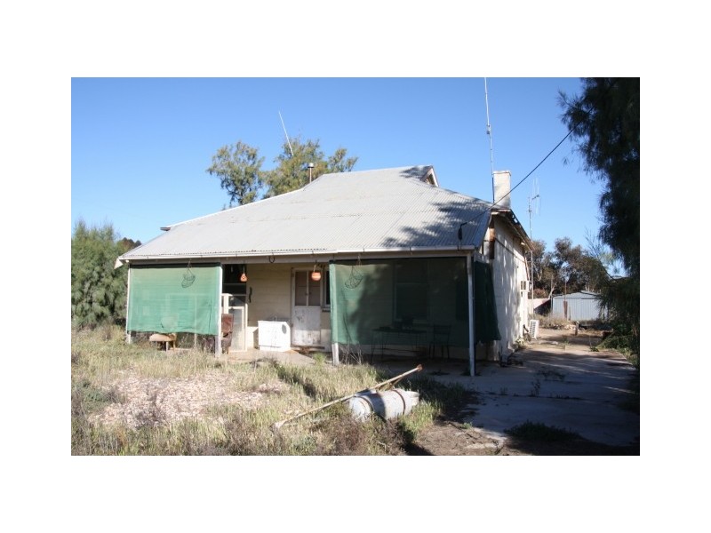 43 High Street, PARUNA via, Loxton SA 5333