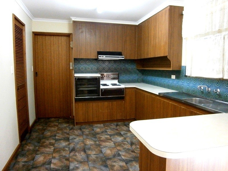 8 Civic Avenue, Waikerie SA 5330