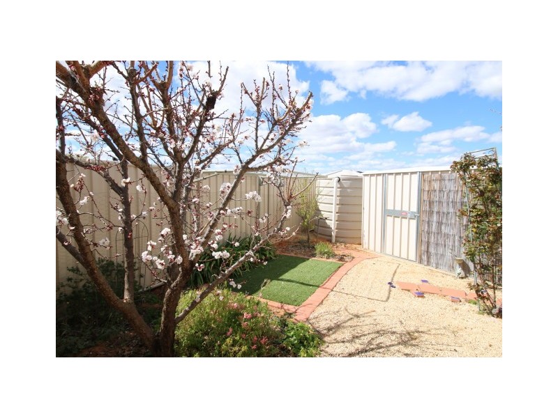 23 Nalara Avenue, Loxton SA 5333