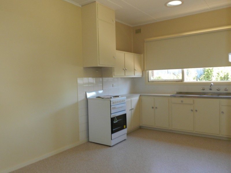 5 Collins Street, Barmera SA 5345