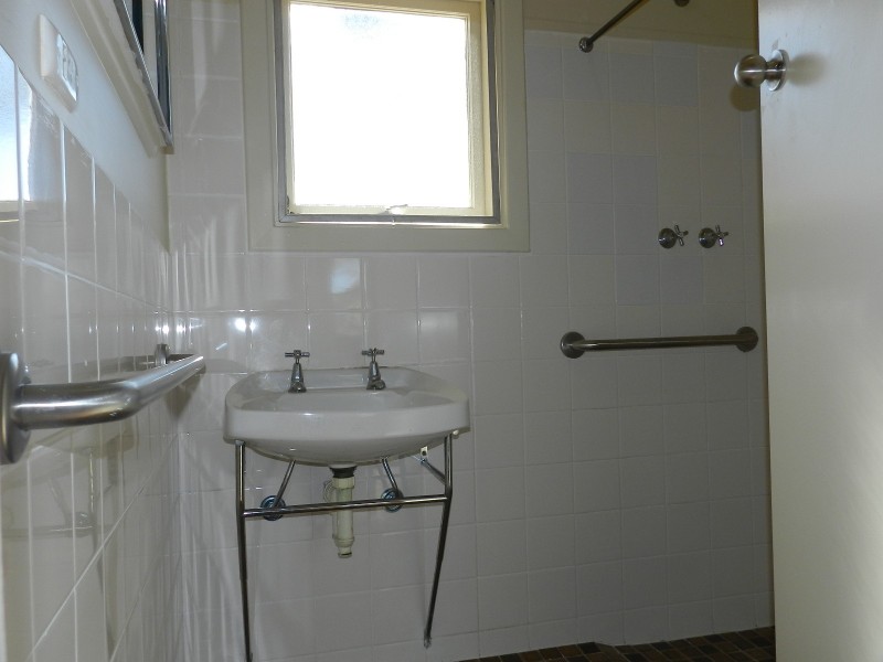 5 Collins Street, Barmera SA 5345