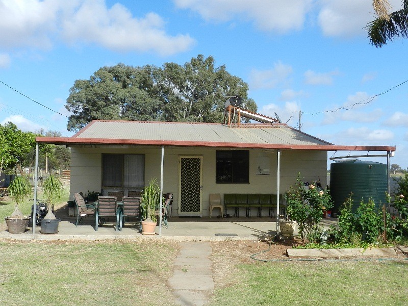 284 and 284A Gordon Road, Loveday SA 5345