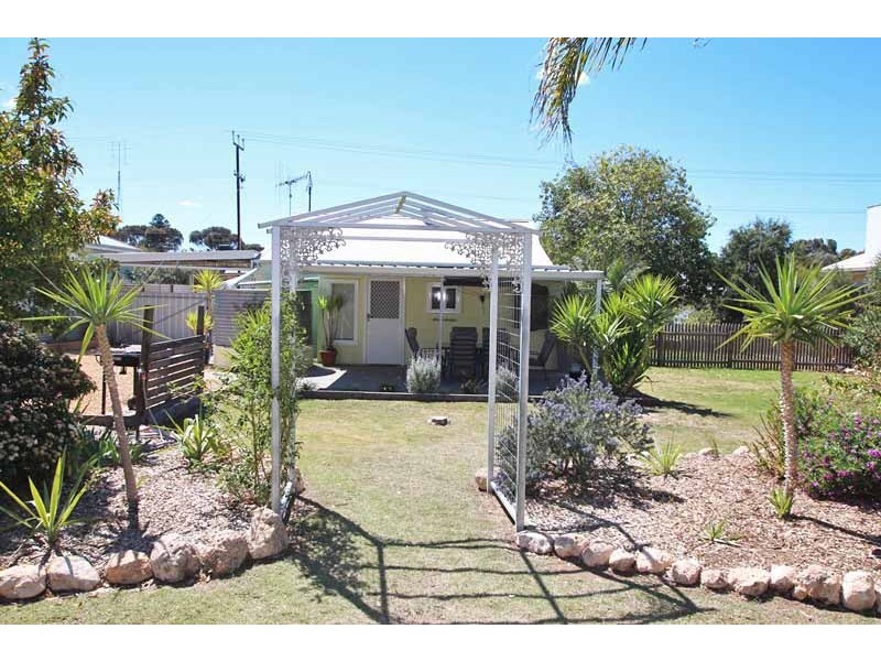 7 Hale Street, Renmark SA 5341