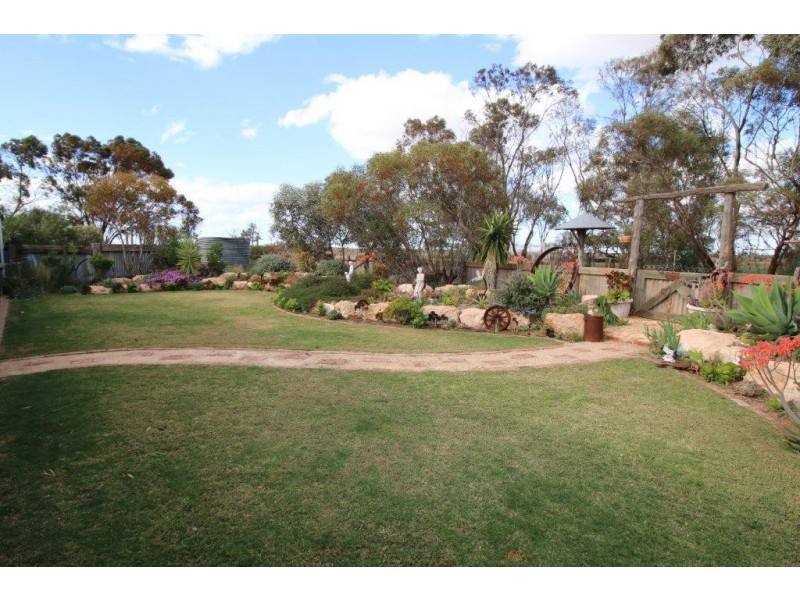 492 May Road, PYAP WEST via, Loxton SA 5333