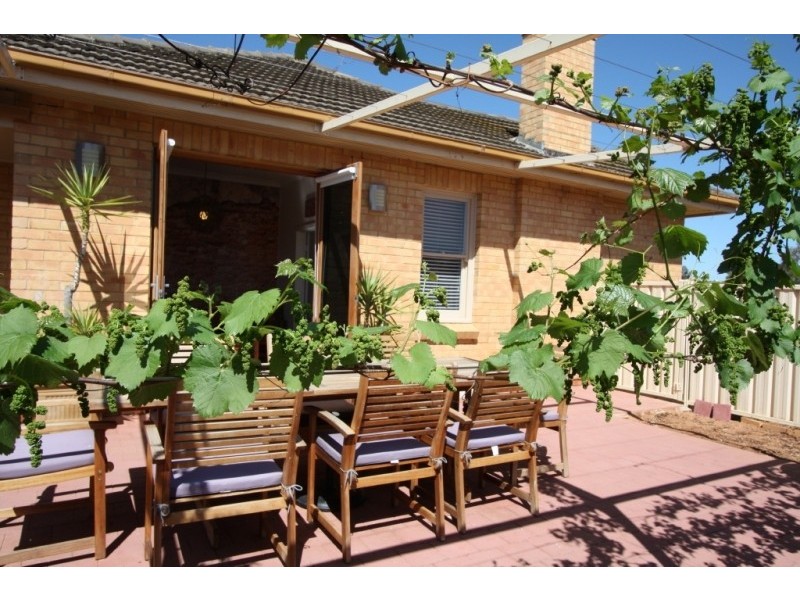 16 Rudolph Street, Loxton SA 5333