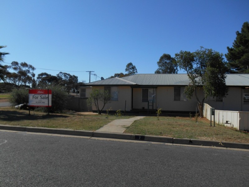 7 Hobbs Street, Berri SA 5343